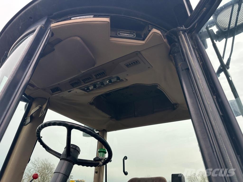 John Deere 3050 HL トラクター