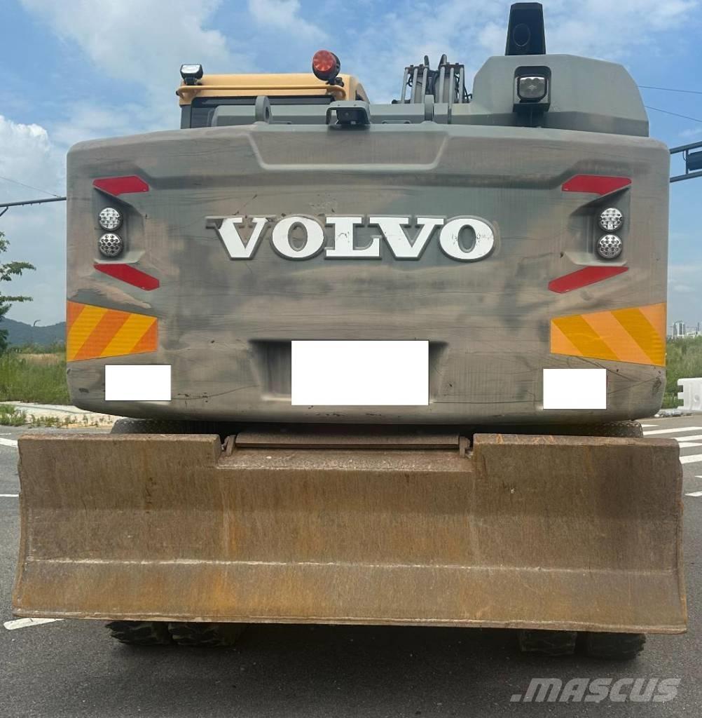 Volvo EW 140 ホイール式油圧ショベル（パワーショベル・ユンボ・バックホー）