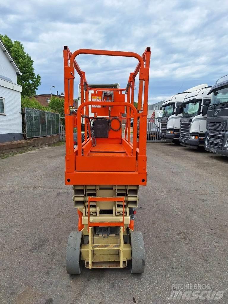 JLG 2030 ES シザースリフト