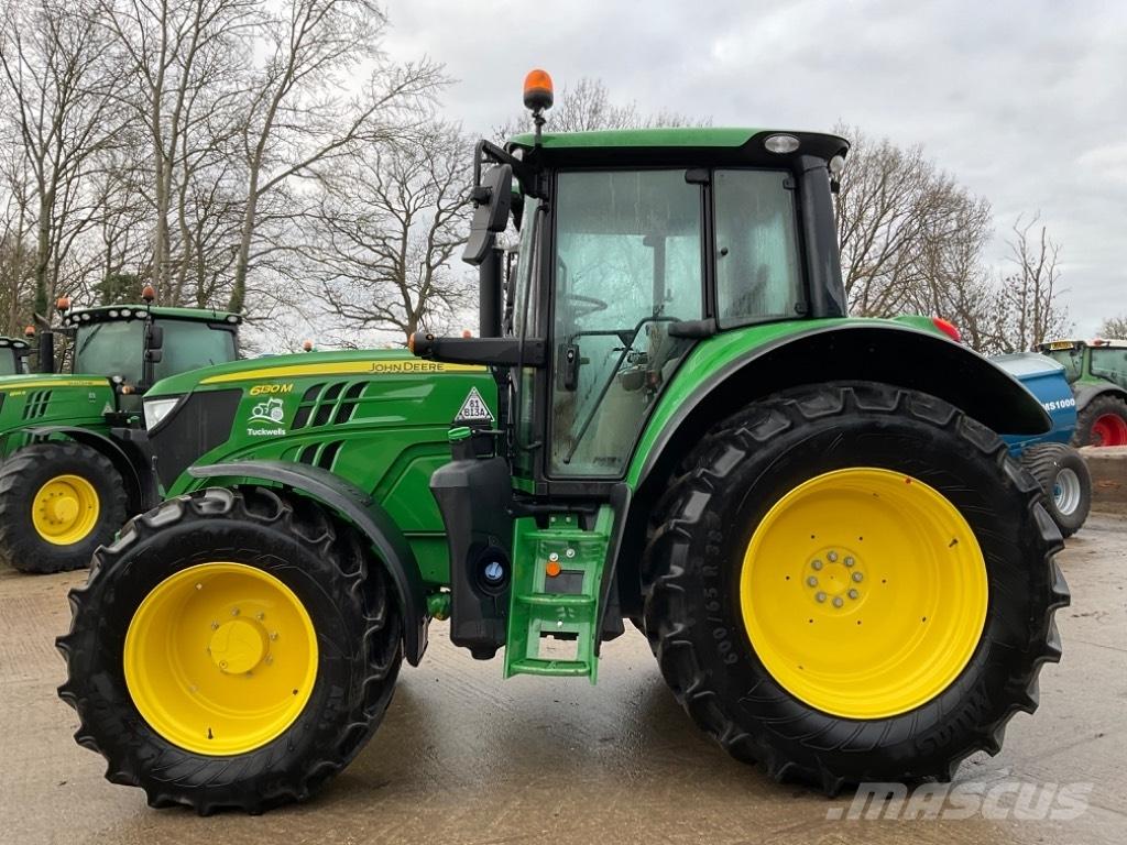 John Deere 6130 M トラクター