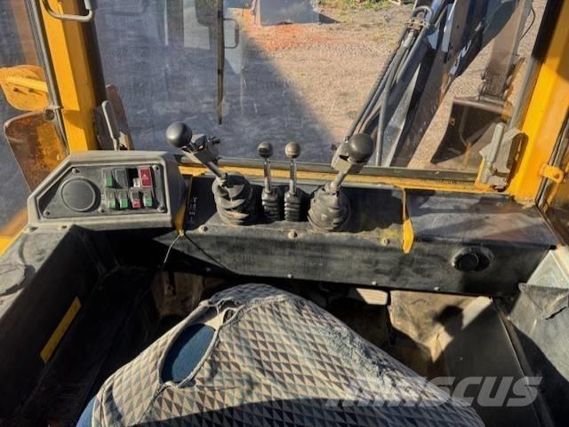 Volvo BM 6300 バックホーローダー