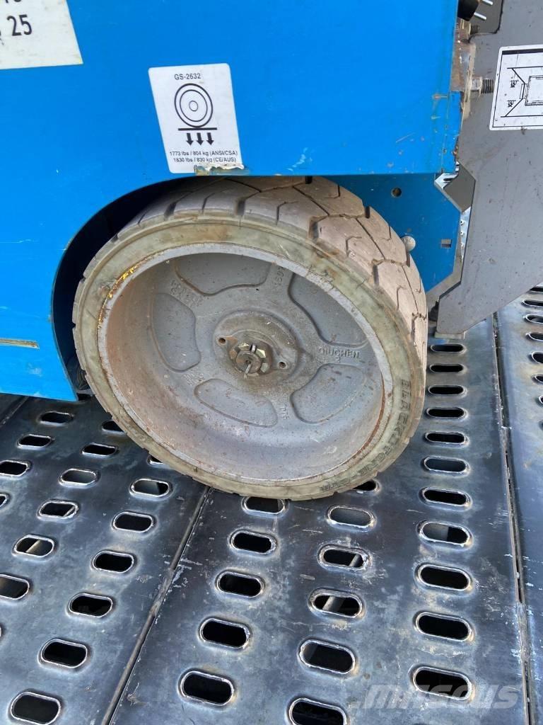 Genie GS 2632 シザースリフト