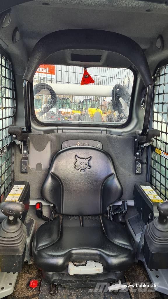 Bobcat T 770 クローラーローダー