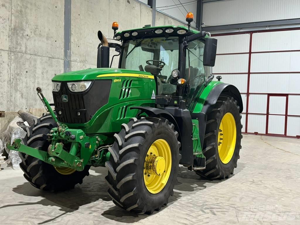 John Deere 6195 R トラクター