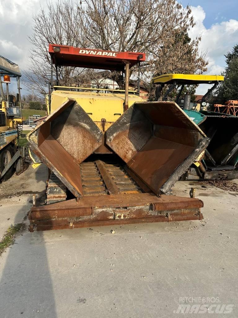 Dynapac F 141 C アスファルトフィニッシャ