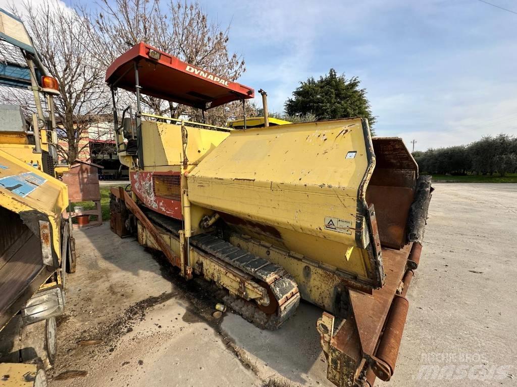 Dynapac F 141 C アスファルトフィニッシャ