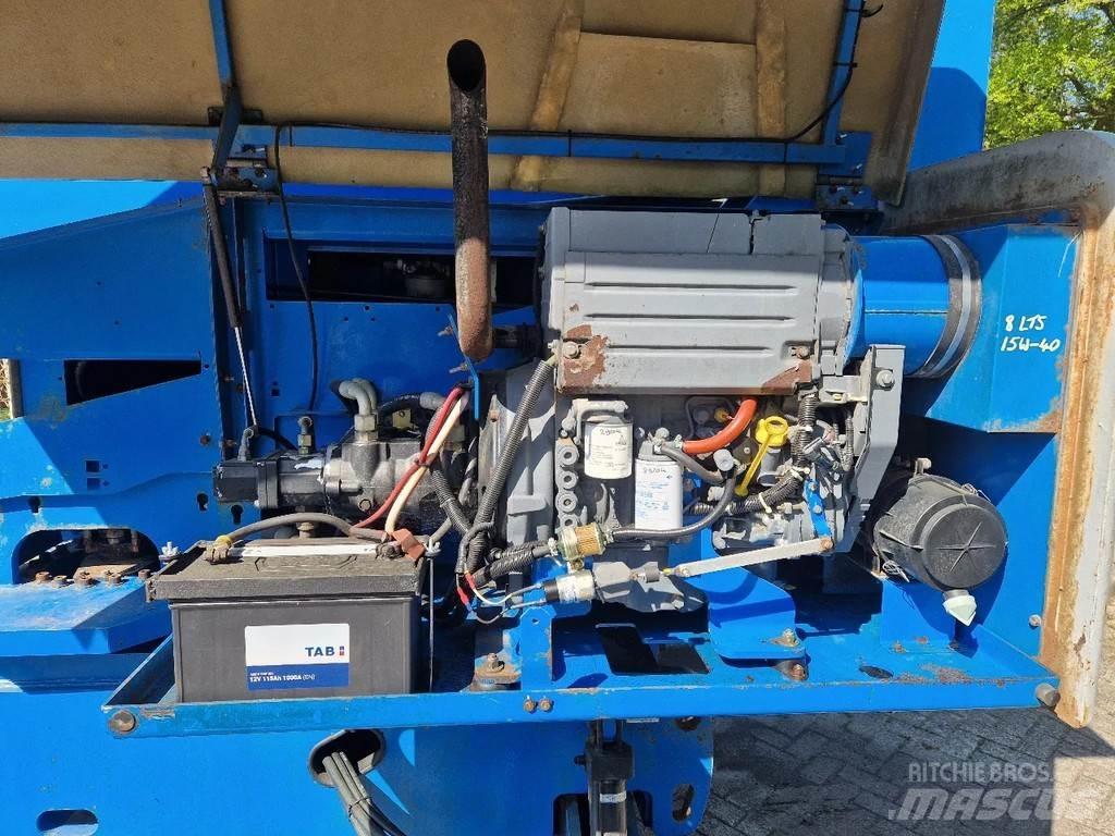 Genie S-45 ブームリフト　直伸型