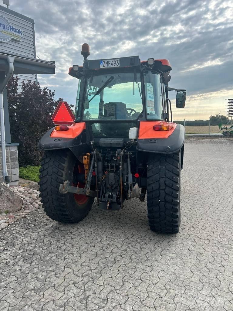 Kubota M 5-111 トラクター