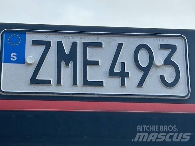 Kubota M 5-111 トラクター