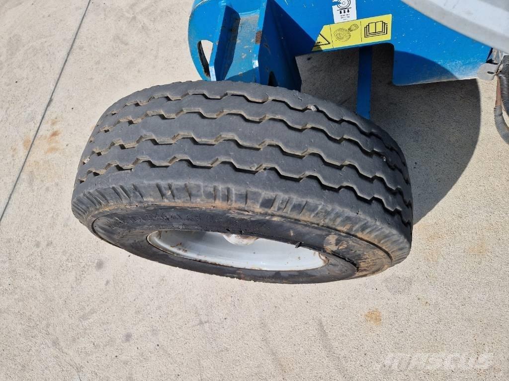 Genie Z 34/22 R402 ブームリフト　屈伸型