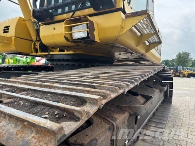 Komatsu PC 210 LC-8 大型油圧ショベル12t以上（パワーショベル・ユンボ）
