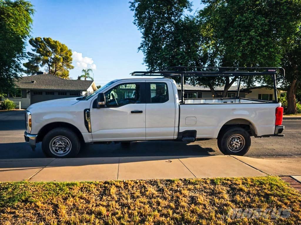 Ford F 250 XL SD その他トラック