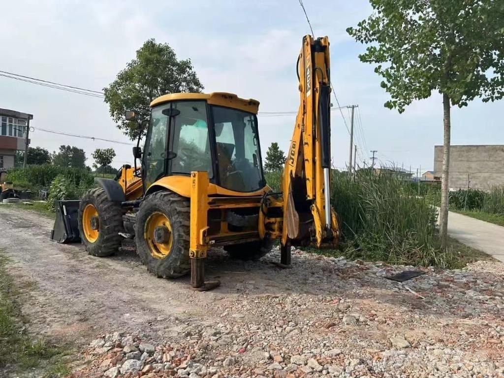 JCB 4CX バックホーローダー