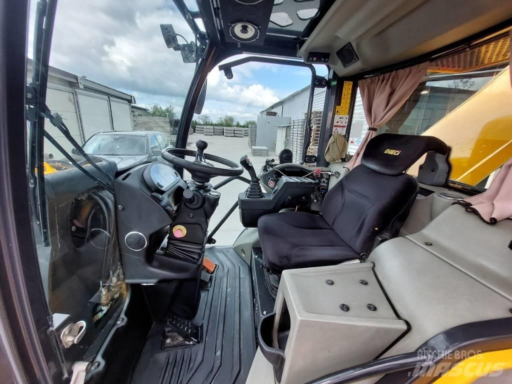 Dieci Agri Pivot T60 農業用テレハンドラー