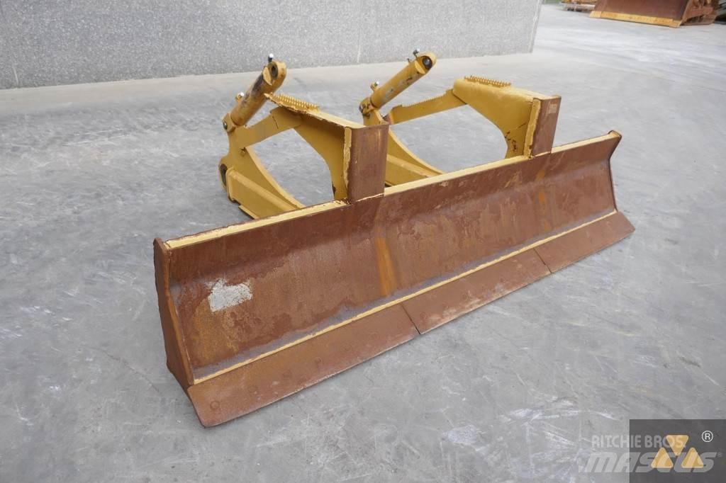 CAT Skidder blade ブレード