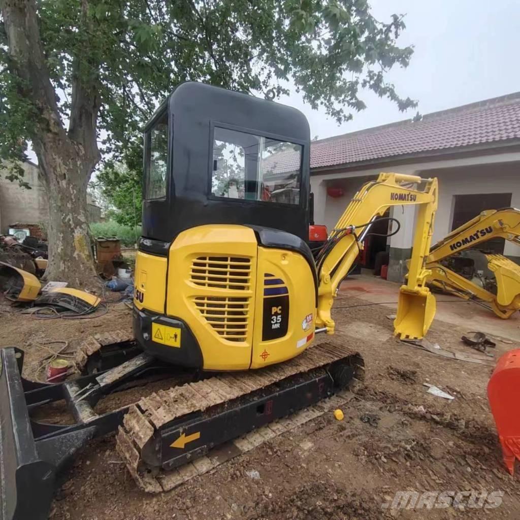 Komatsu PC 35 MR ミニ油圧ショベル 7t以下（ミニユンボ・ミニディガー）
