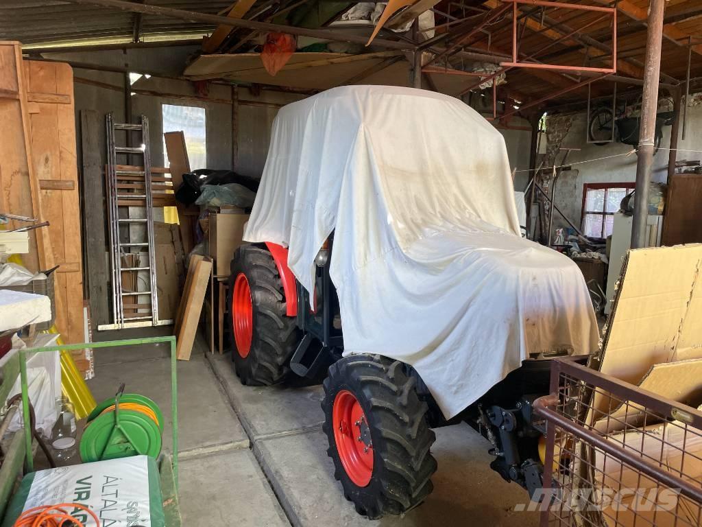 Kubota L2-421 コンパクトトラクター