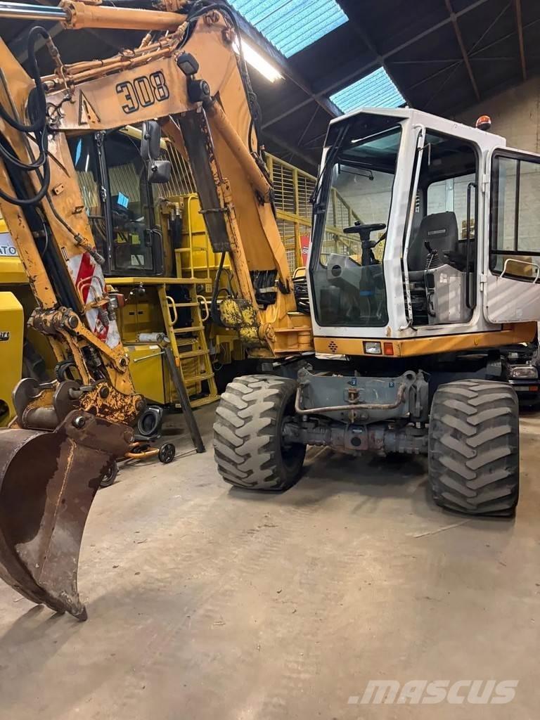 Liebherr A308 ホイール式油圧ショベル（パワーショベル・ユンボ・バックホー）