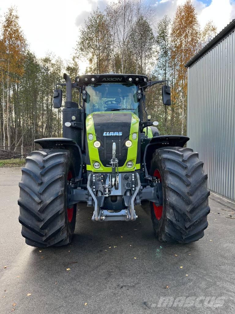 CLAAS Axion 920 トラクター