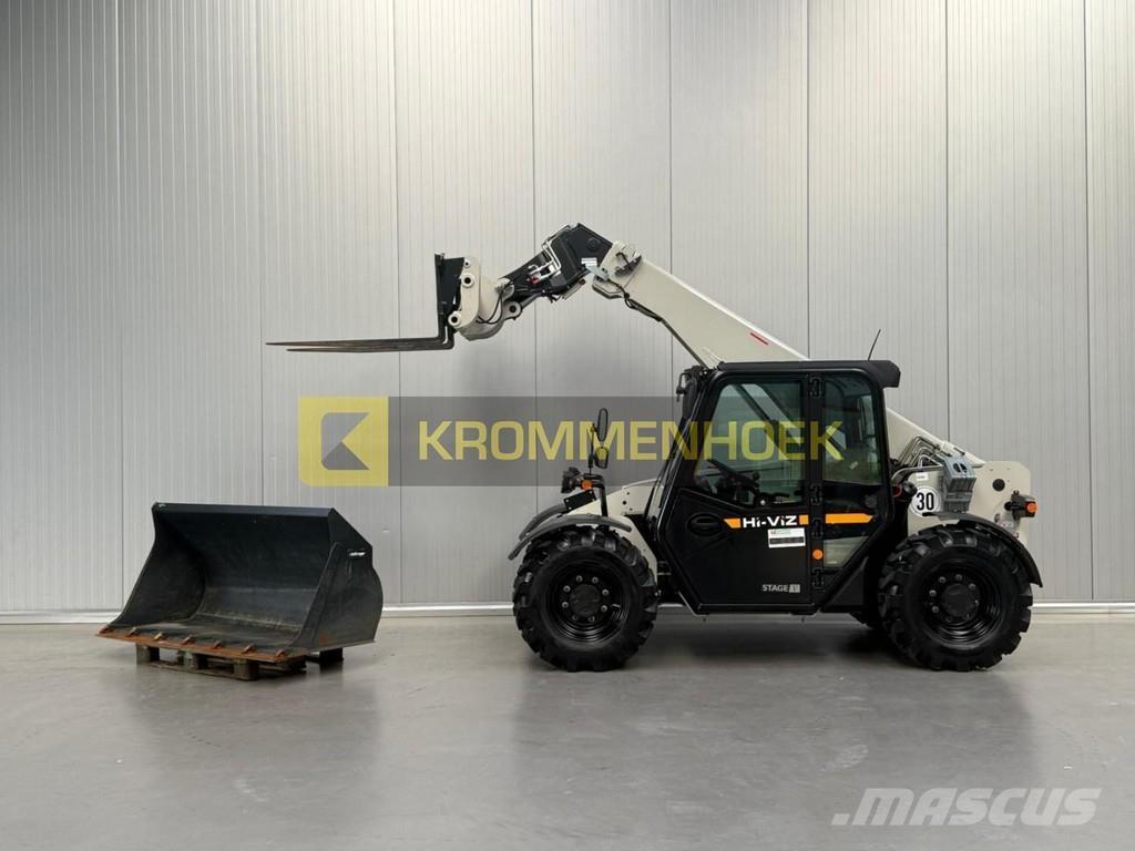 JCB 525-60 Demo テレスコーピックハンドラー