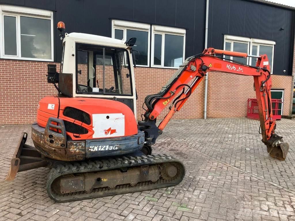 Kubota KX121-3a ミニ油圧ショベル 7t以下（ミニユンボ・ミニディガー）