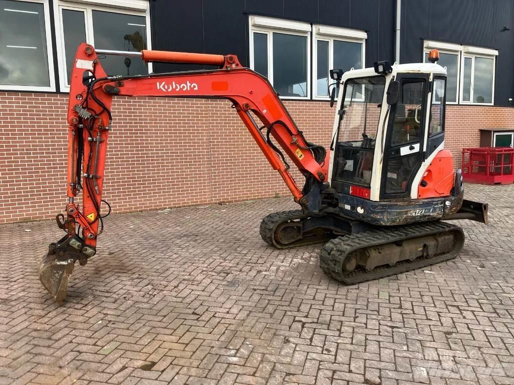 Kubota KX121-3a ミニ油圧ショベル 7t以下（ミニユンボ・ミニディガー）
