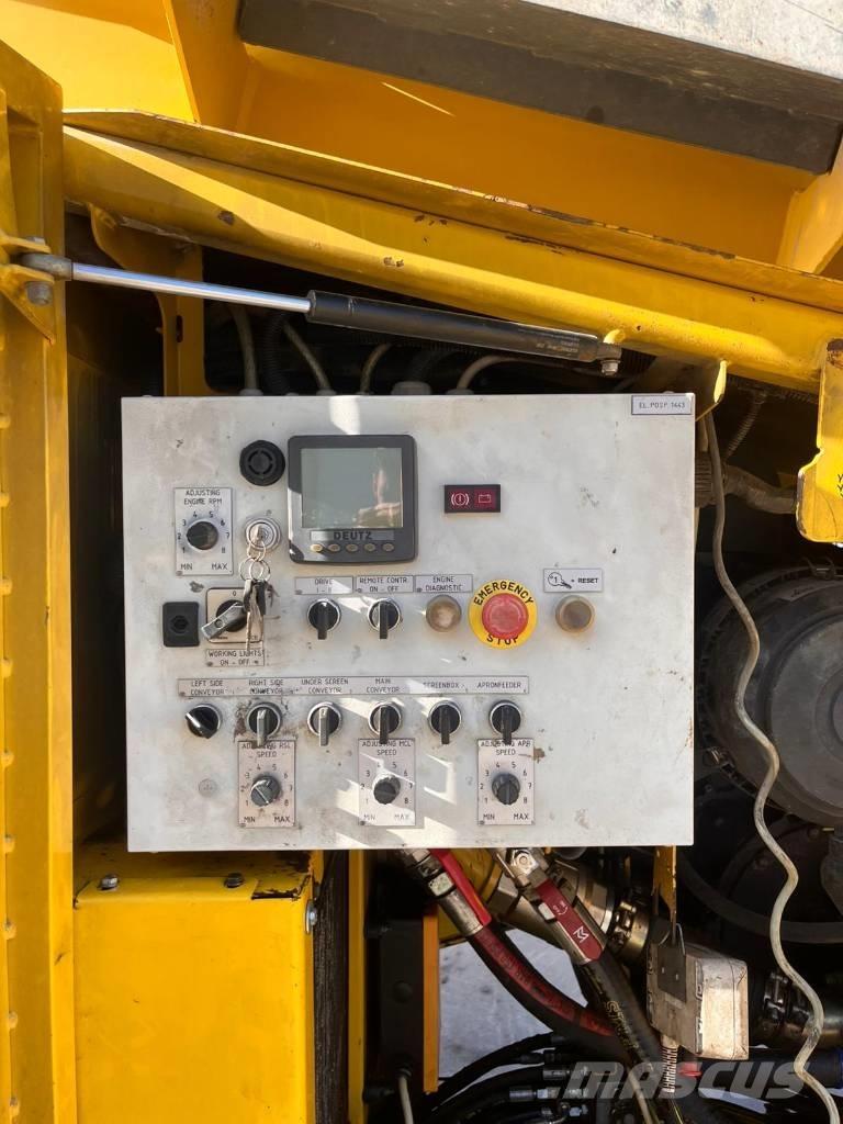 Keestrack Frontier 自走式スクリーン