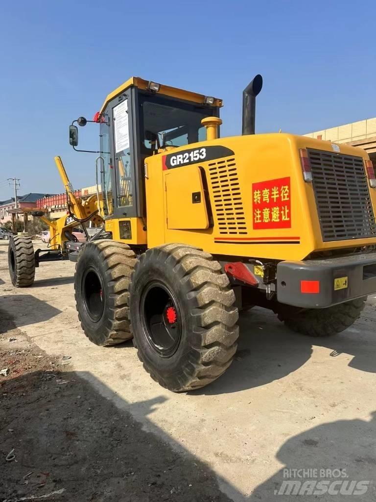 XCMG GR 2153 モーターグレーダー