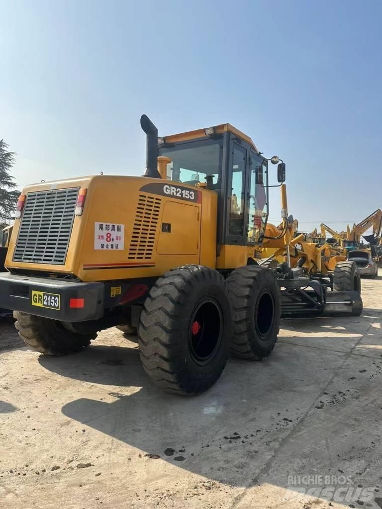 XCMG GR 2153 モーターグレーダー