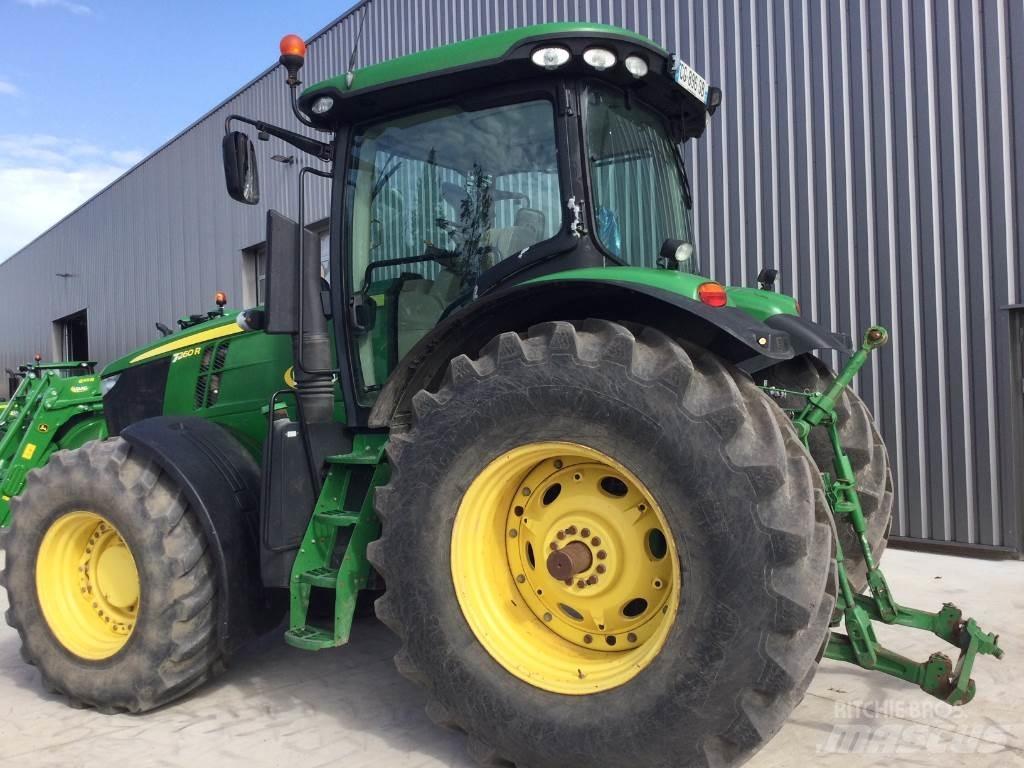 John Deere 7260R トラクター