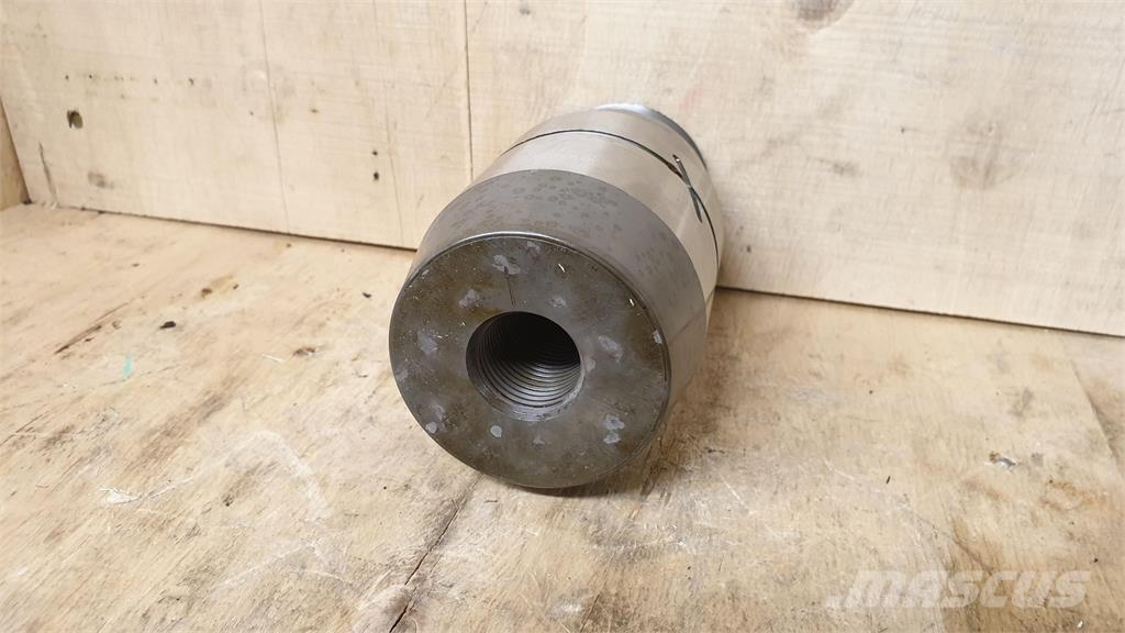 Ponsse 270623 シャーシ及びサスペンション