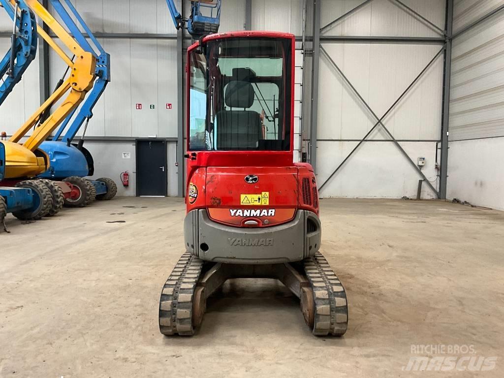 Yanmar Vio 25-4 ミニ油圧ショベル 7t以下（ミニユンボ・ミニディガー）