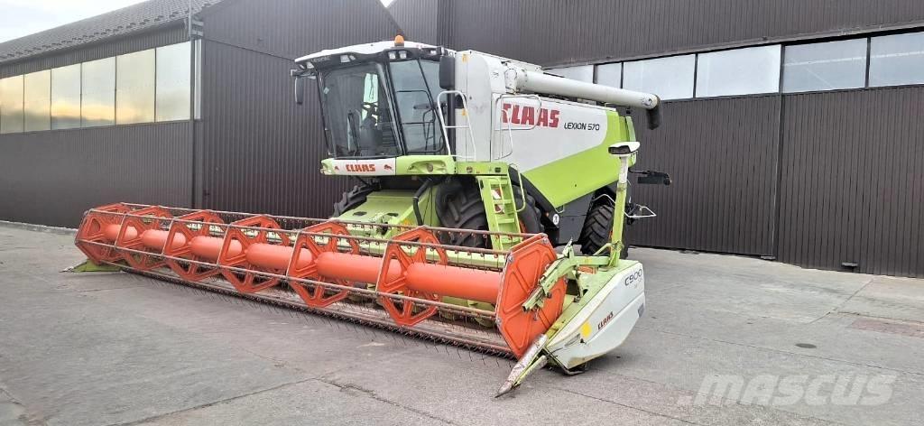 Claas 570 コンバイン