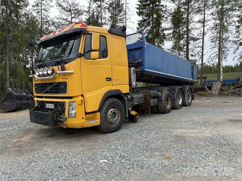 Volvo FH16 660 8*4 ダンプ