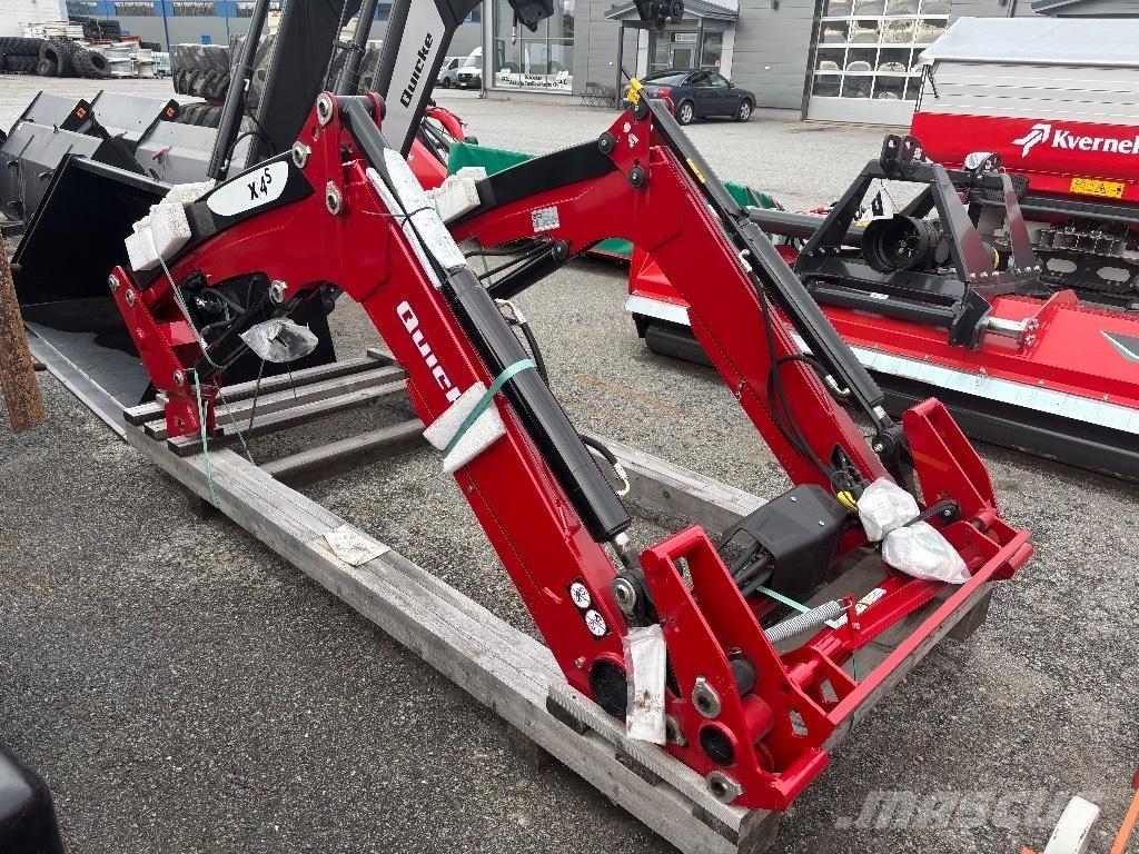 Quicke X4 S  DM  Euro フロントローダーとディガー