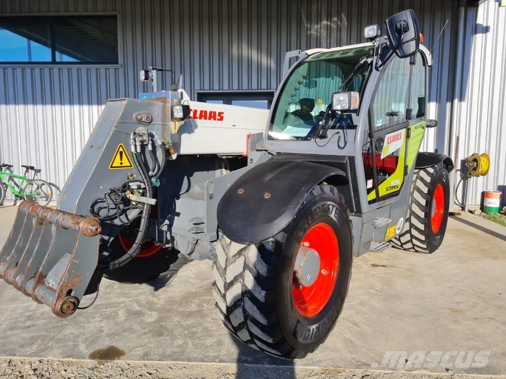 CLAAS Scorpion 9055 テレスコーピックハンドラー