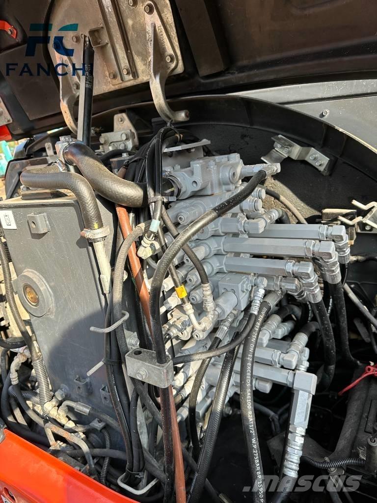 Kubota KX 165 大型油圧ショベル12t以上（パワーショベル・ユンボ）
