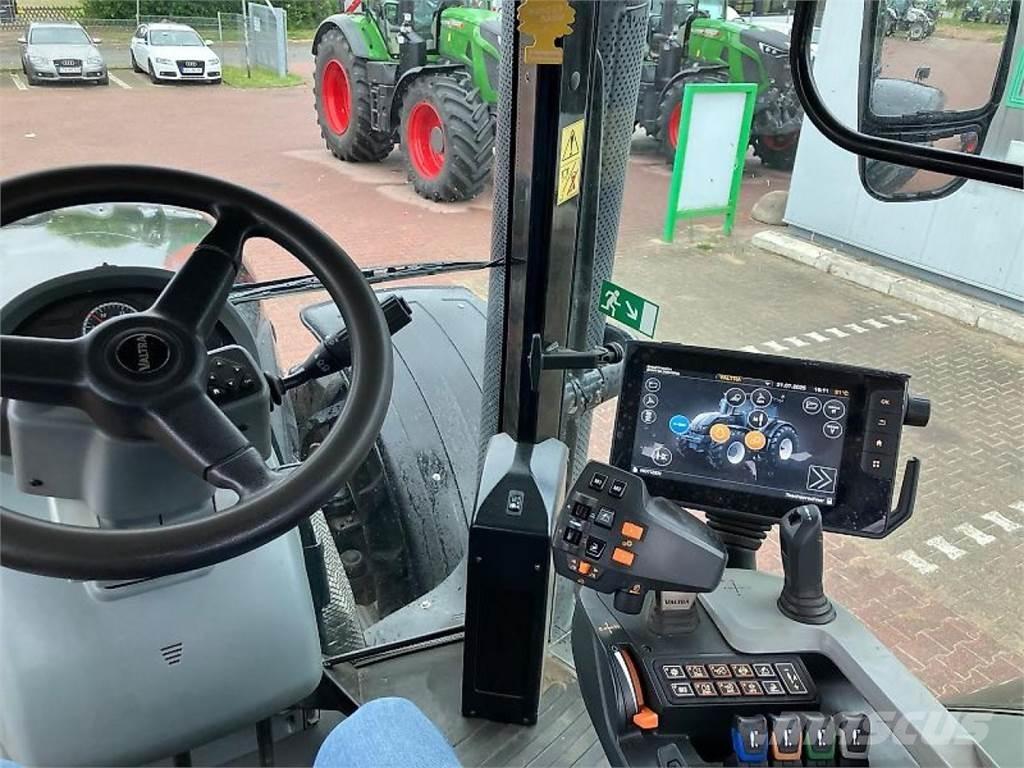 Valtra S 394 トラクター