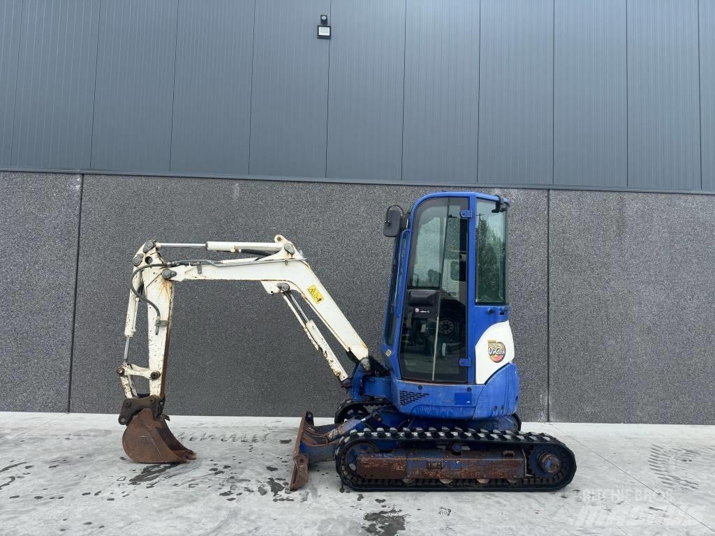 Yanmar Vio 25-4 ミニ油圧ショベル 7t以下（ミニユンボ・ミニディガー）