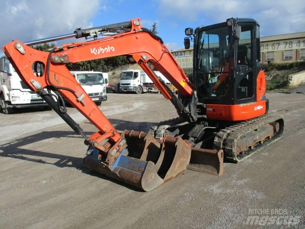 Kubota U 48-4 ミニ油圧ショベル 7t以下（ミニユンボ・ミニディガー）