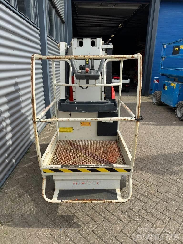 JLG Toucan 8E ブームリフト　直伸型