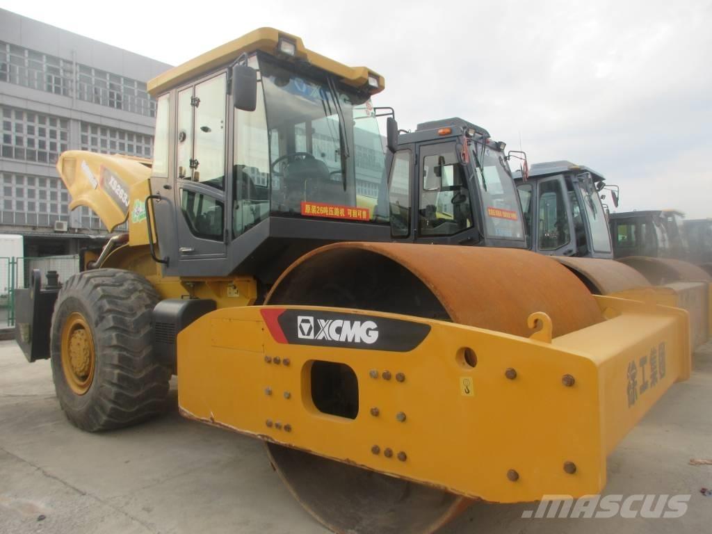 XCMG XS 263 J 振動ローラ