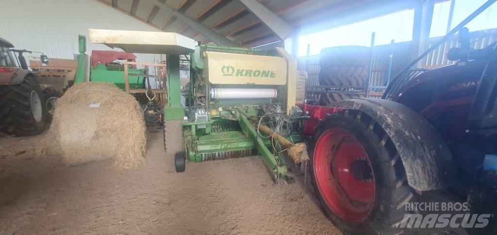 Krone multi cut 1500 ラウンドベーラー