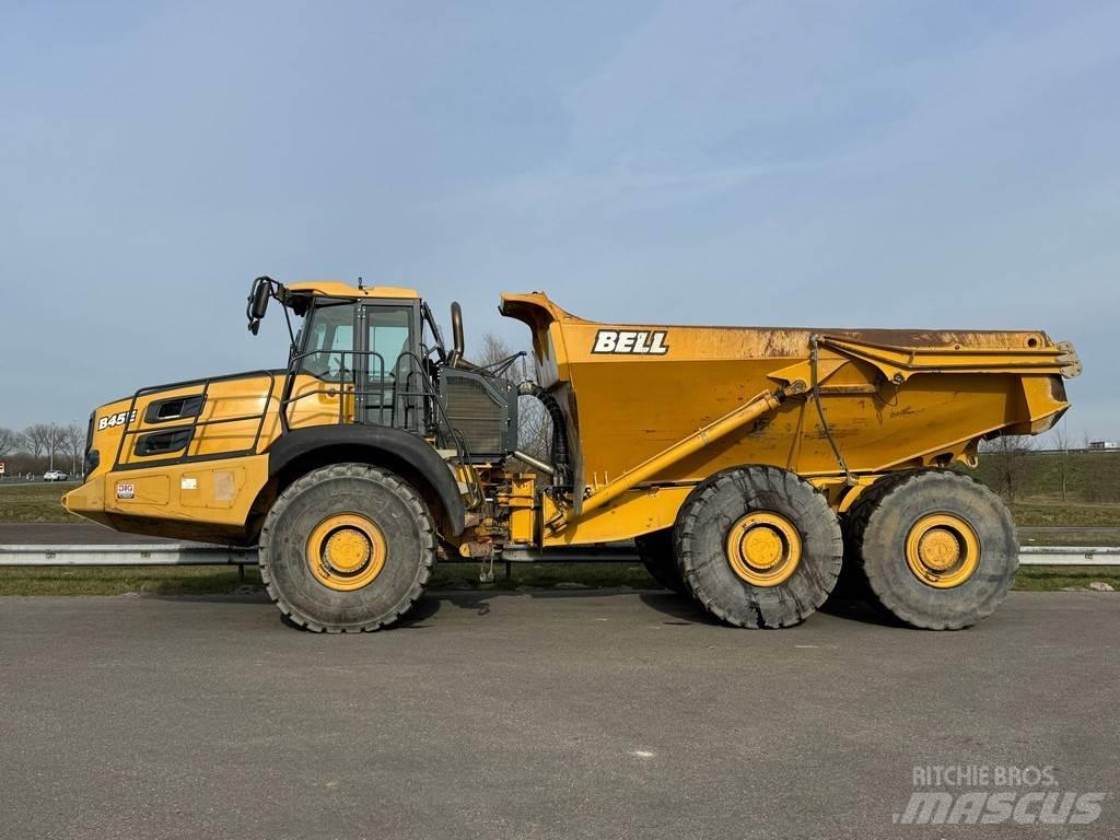 Bell B45E 6x6 アーティキュレート式ダンプトラック