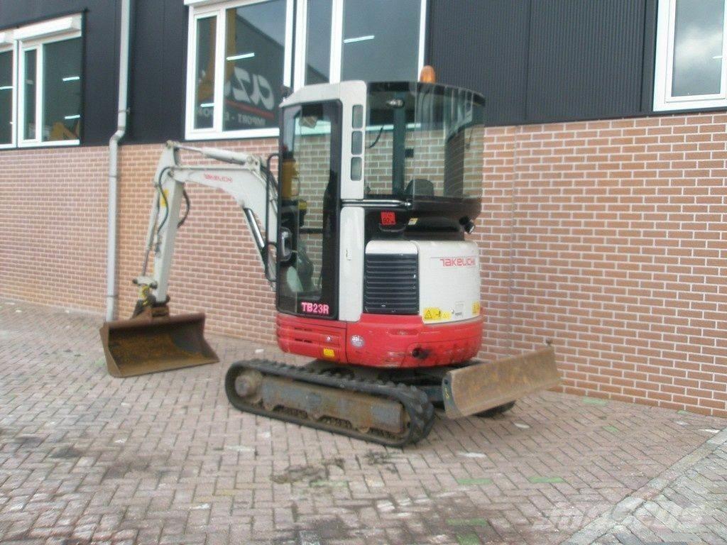 Takeuchi TB23R ミニ油圧ショベル 7t以下（ミニユンボ・ミニディガー）