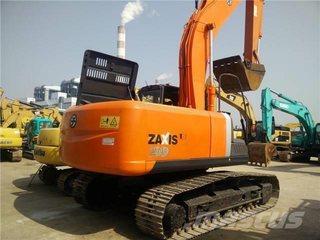 Hitachi ZX 200 大型油圧ショベル12t以上（パワーショベル・ユンボ）