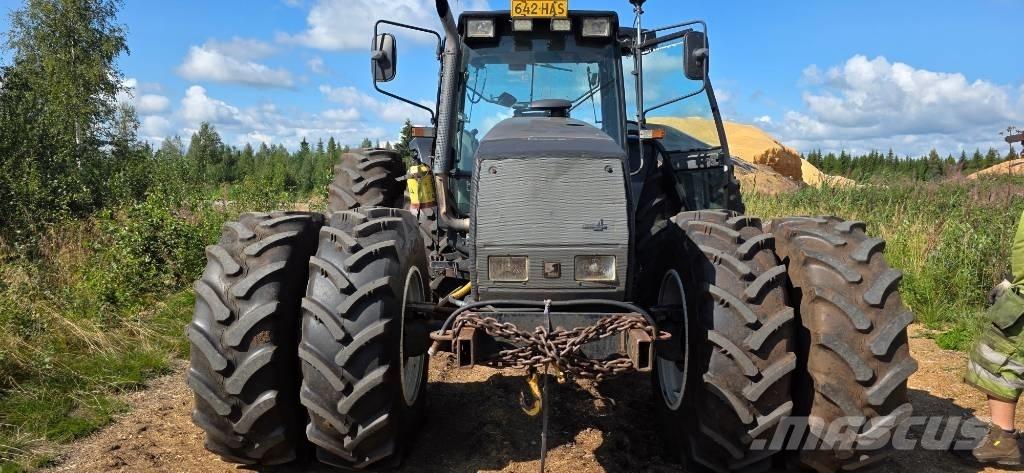 Valmet 8750 トラクター