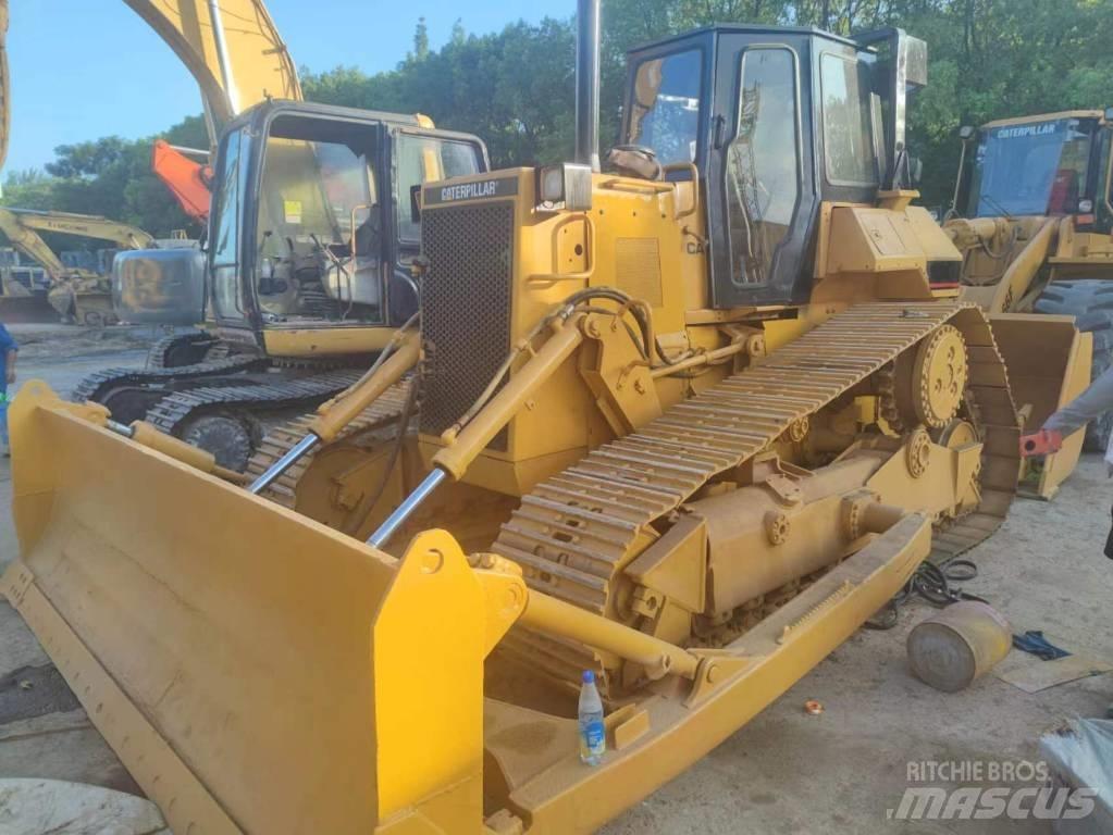 CAT D 6 R ブルドーザー