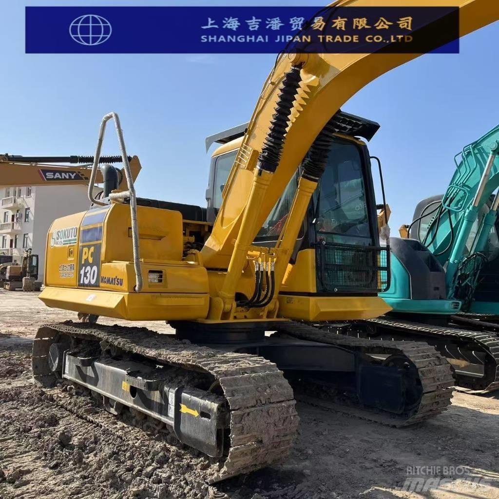 Komatsu PC 130 中型油圧ショベル 7ｔ-12ｔ（ユンボ・パワーショベル・バックホー）