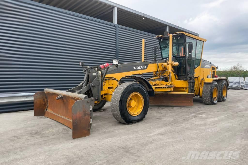 Volvo G 930R モーターグレーダー